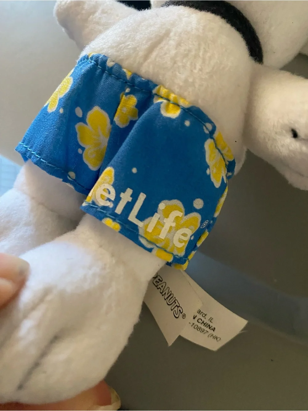 Metlife Peanuts Snoopy Plush Lot 2 Beagle Dogs Pilot Swimsuit 6 Inch